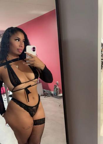 Lena, 26 Latino/Hispanic female escort, Thunder Bay